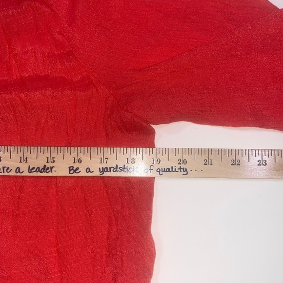 BY & BY Red Crochet Lace Neck Tie Blouse Women's Size L - Picture 3 of 6